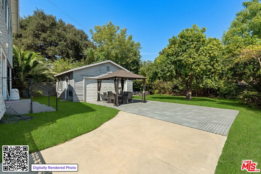 main property photo 27
