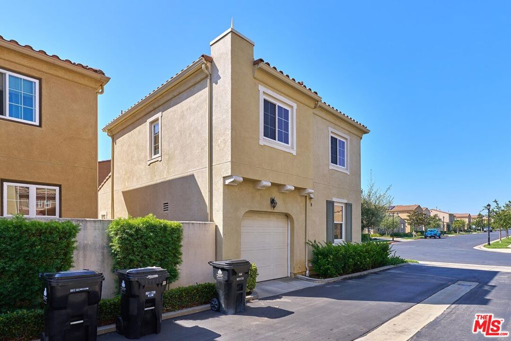main property photo 51