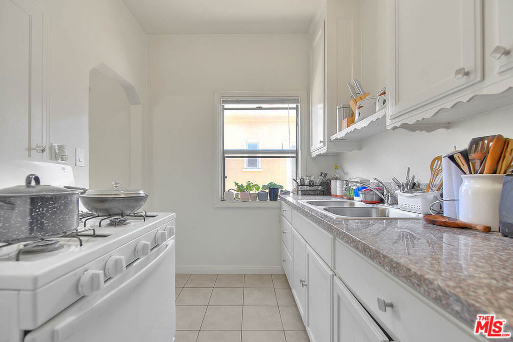 main property photo 65