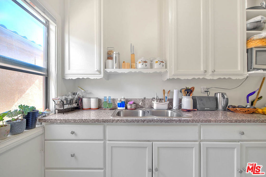 main property photo 67