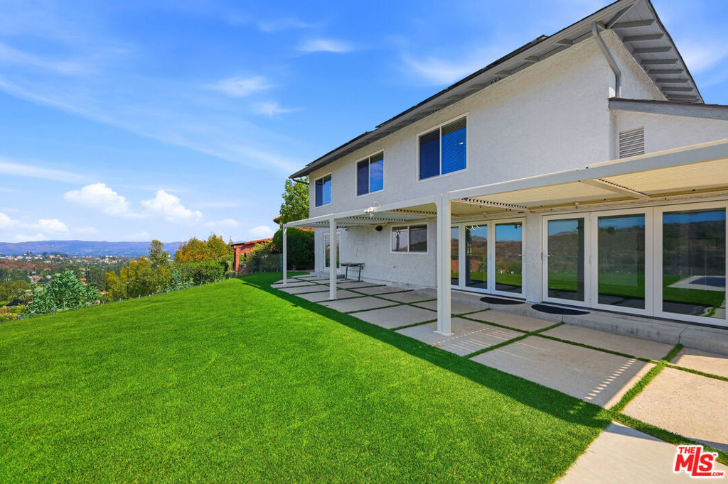 main property photo 45