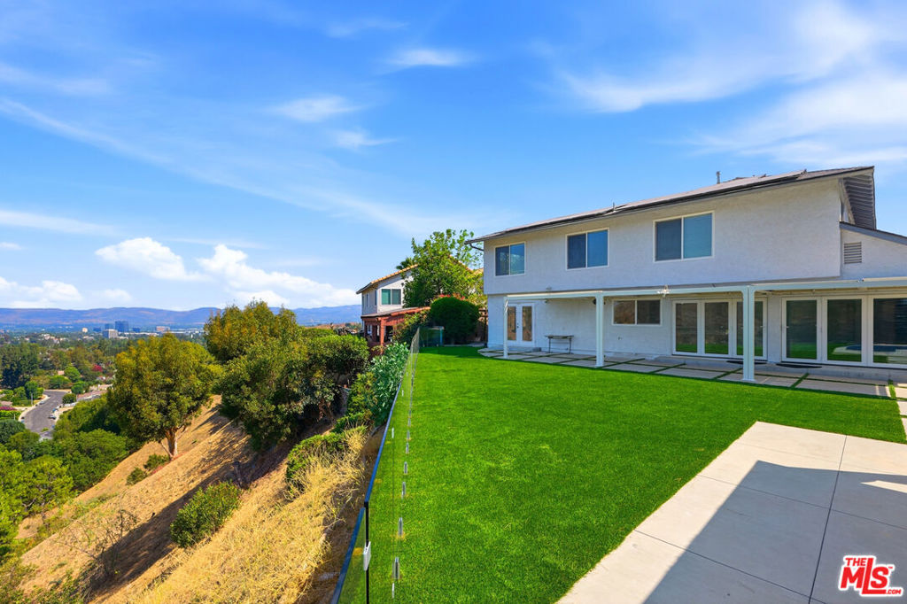 main property photo 48