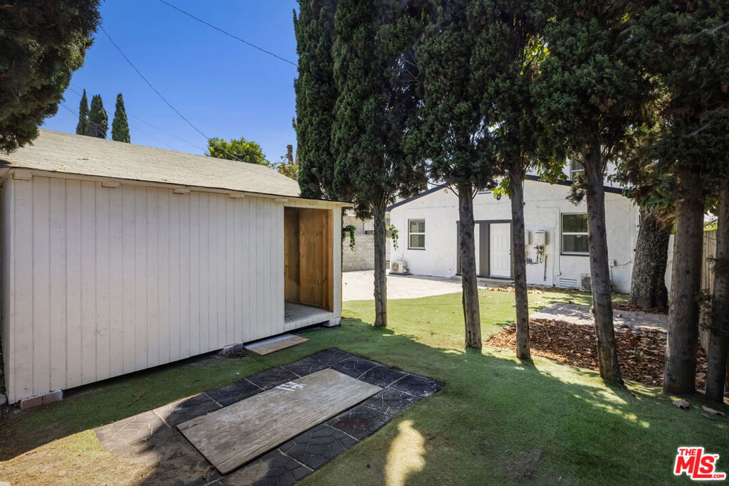 main property photo 51