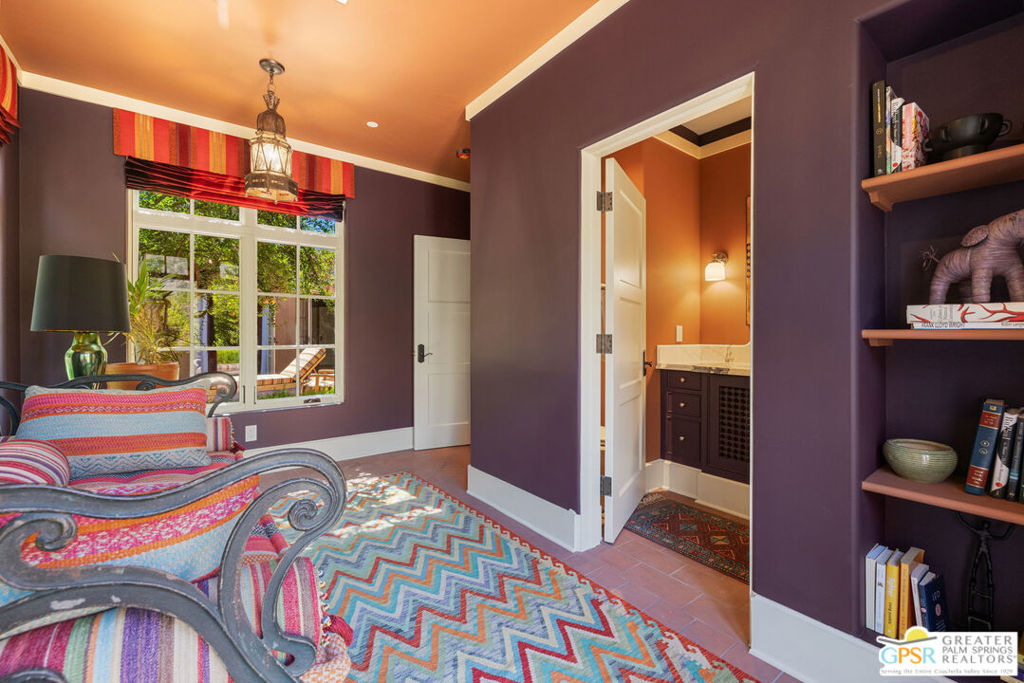 main property photo 50