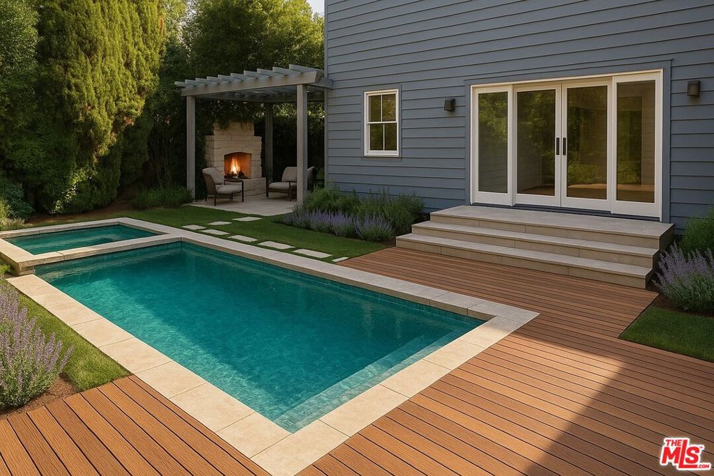main property photo 18
