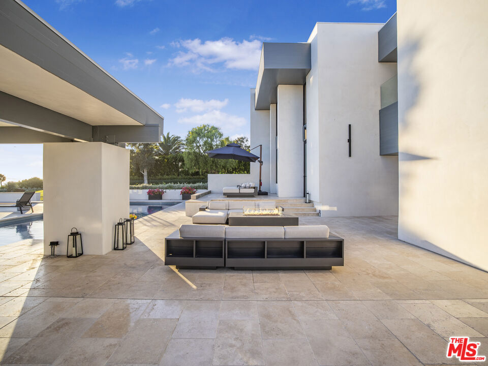 main property photo 67
