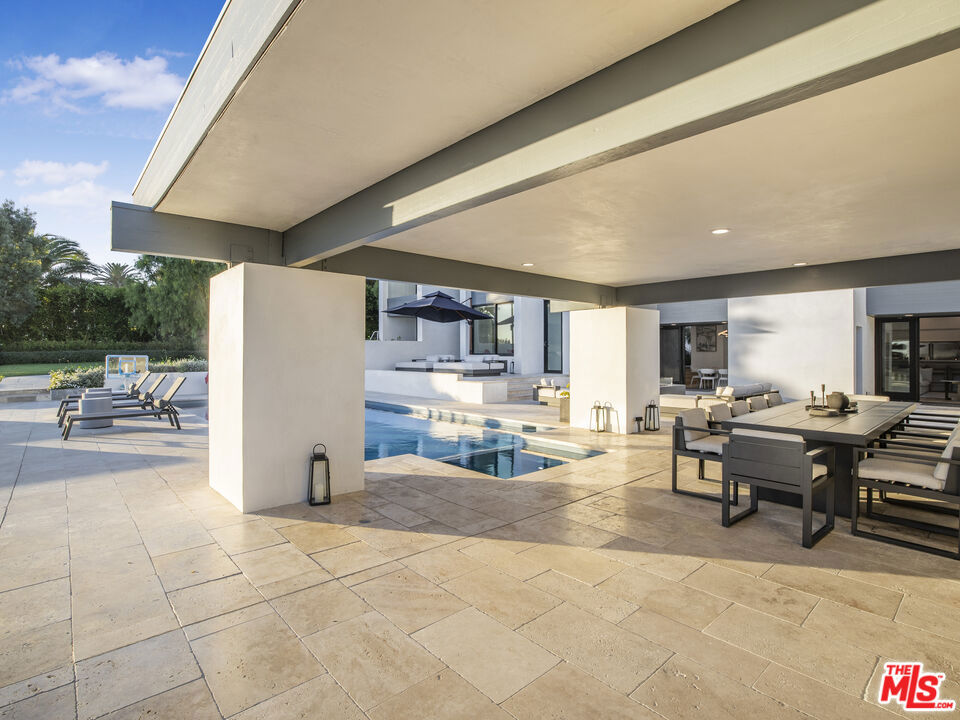 main property photo 70