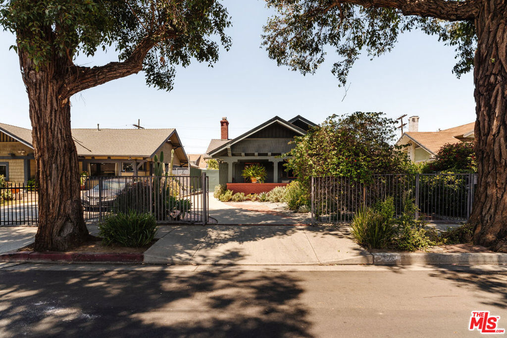 main property photo 60