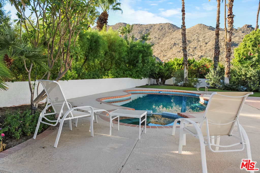 main property photo 35