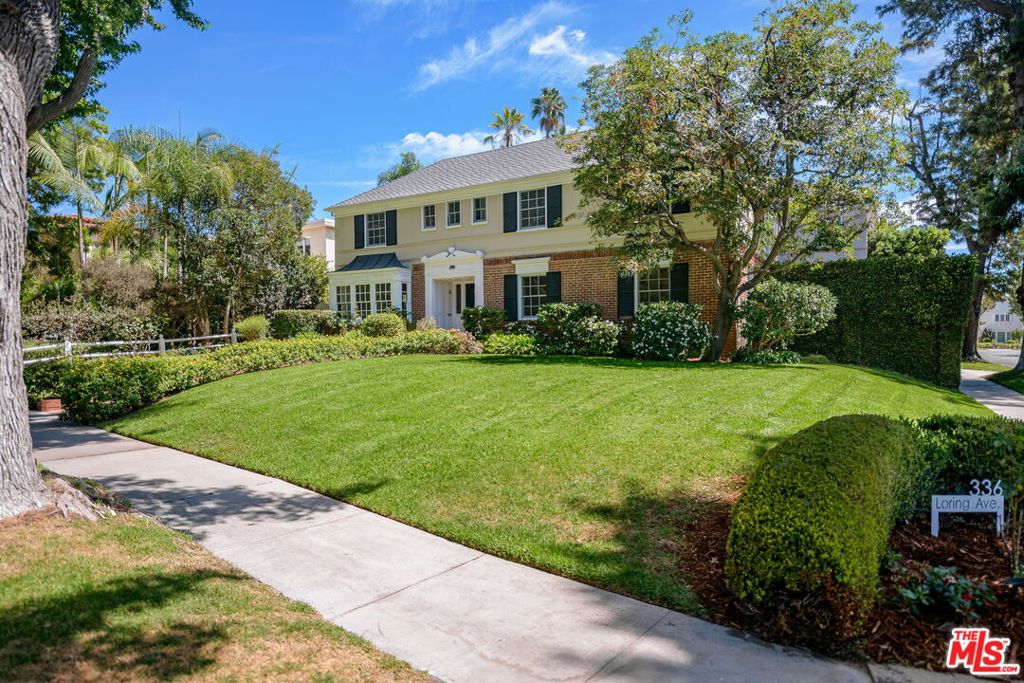 main property photo 3