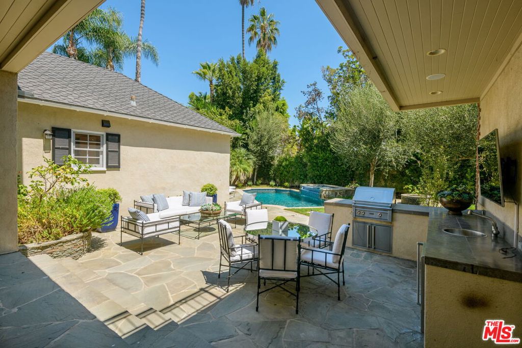 main property photo 61