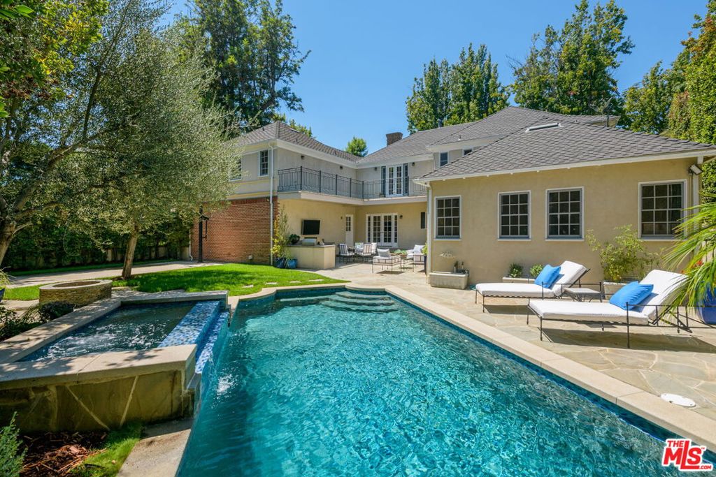 main property photo 66