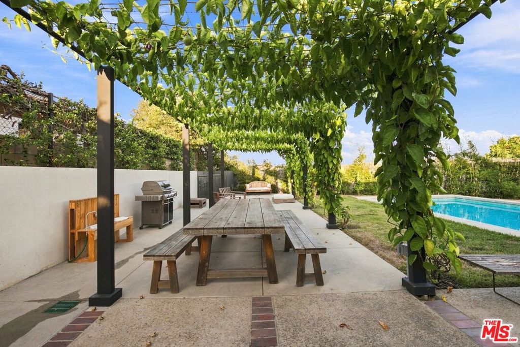 main property photo 54