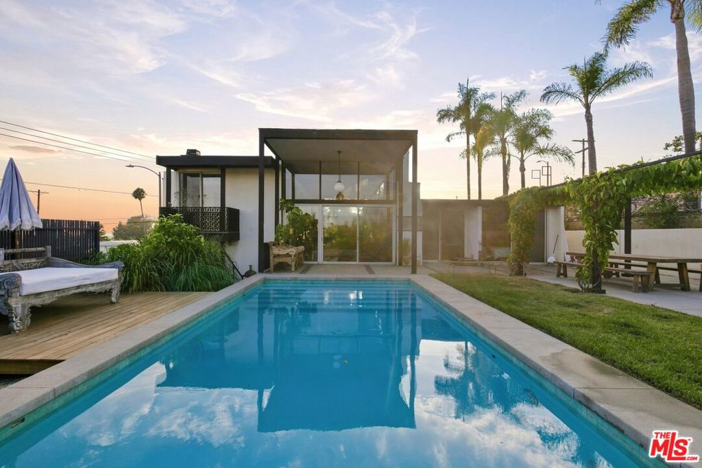 main property photo 56