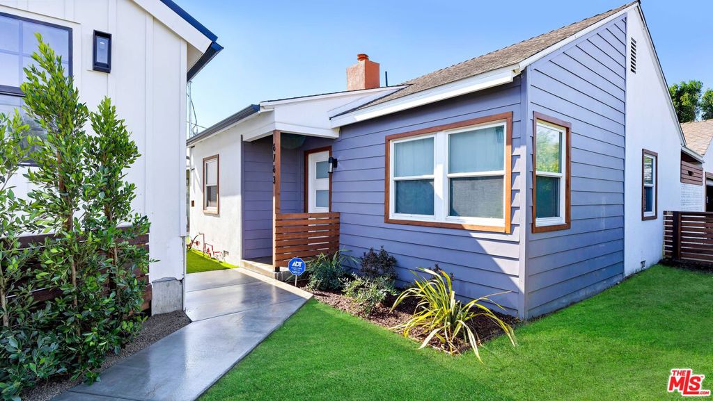 main property photo 21