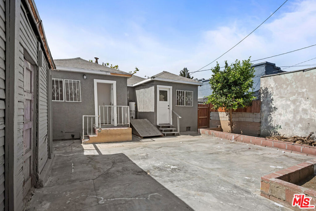 main property photo 21