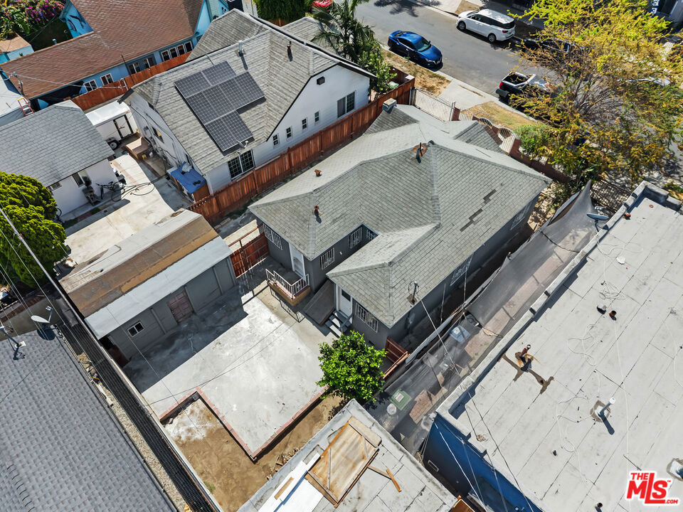 main property photo 24