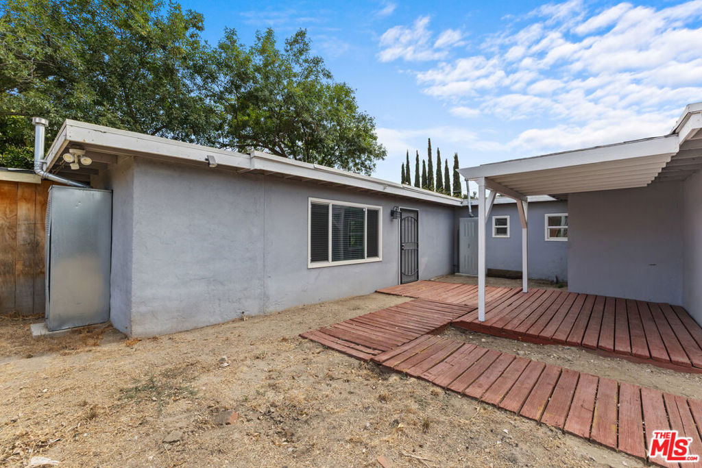 main property photo 18