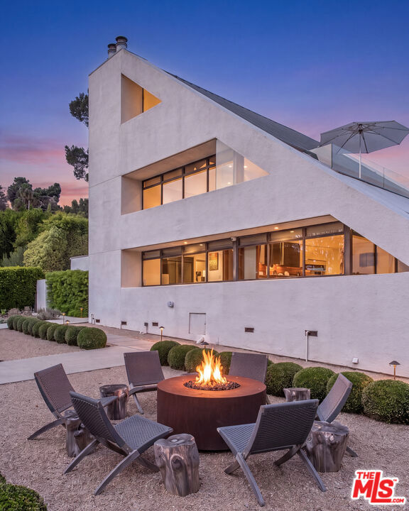 main property photo 49