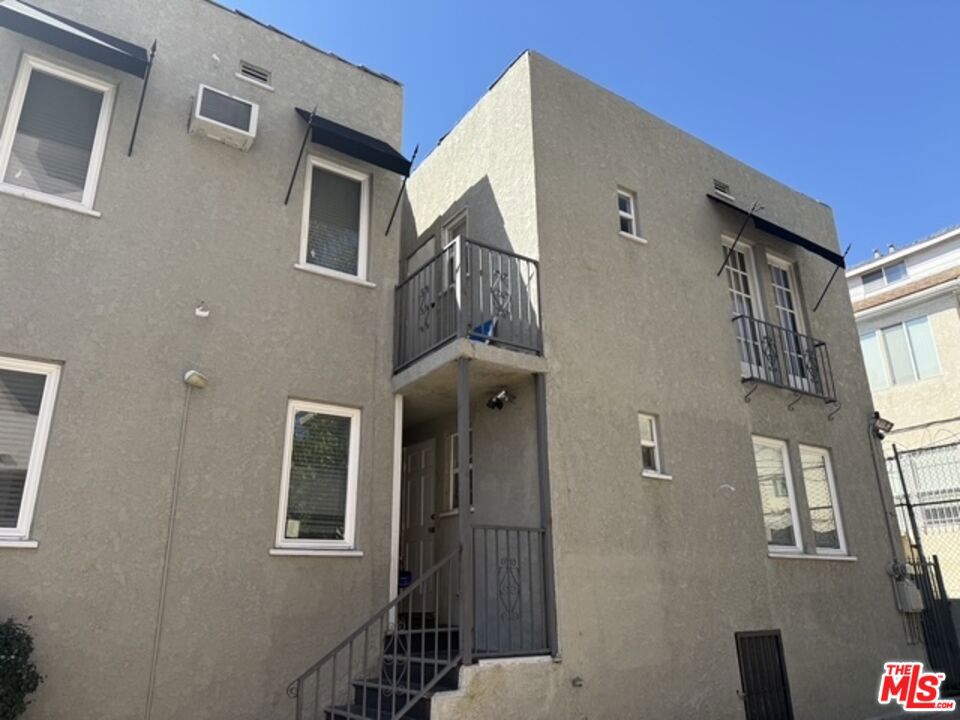 main property photo 19