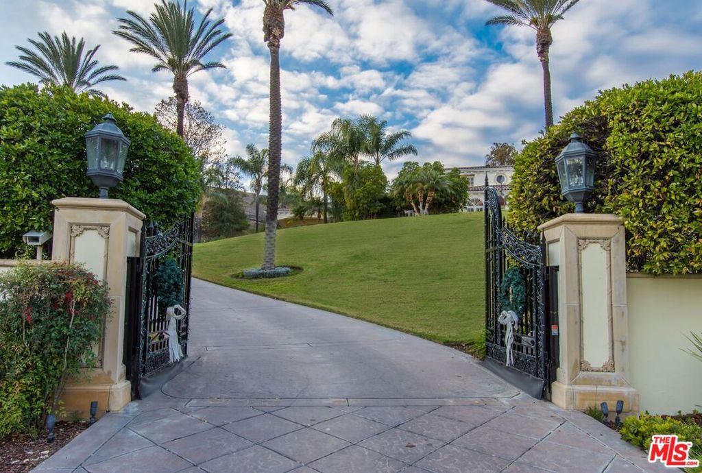 main property photo 52