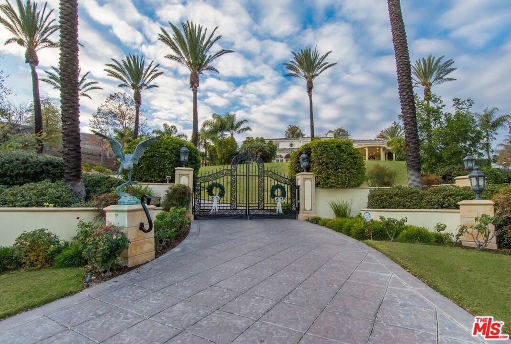 main property photo 53
