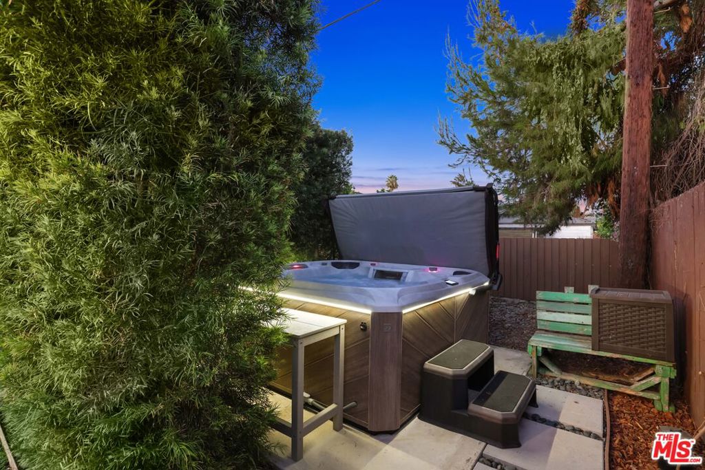 main property photo 59