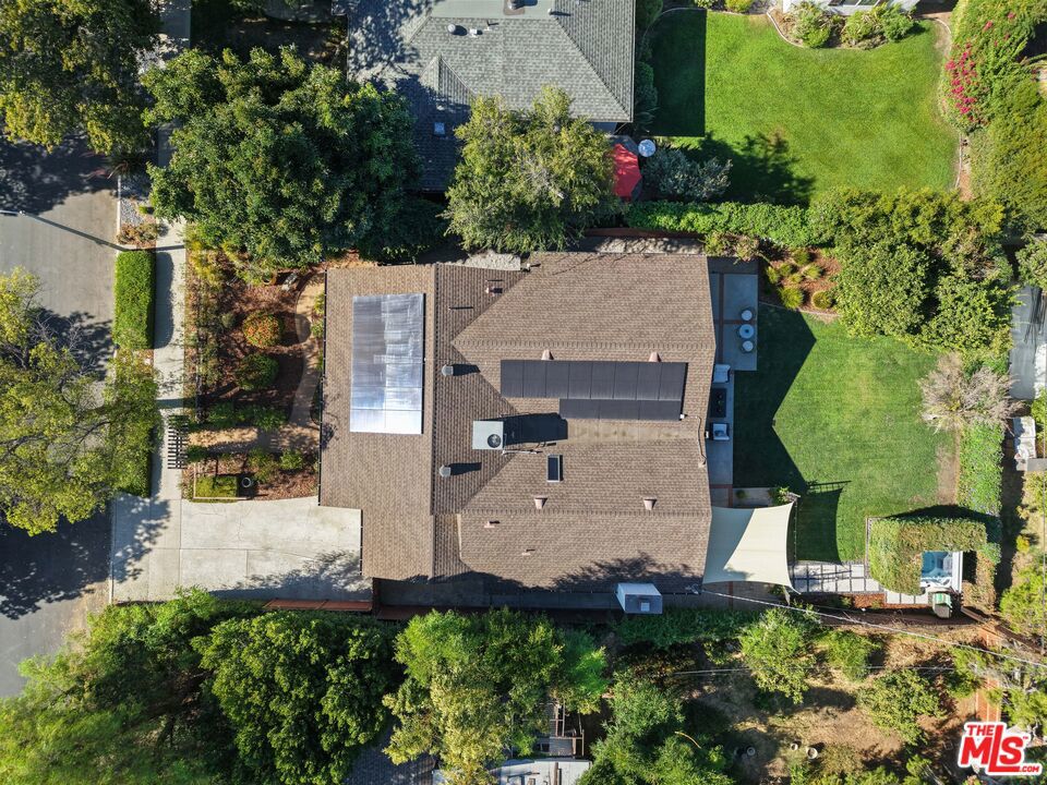 main property photo 62