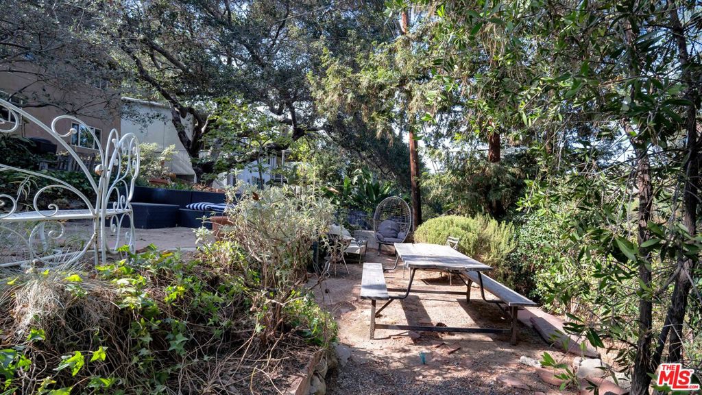 main property photo 58