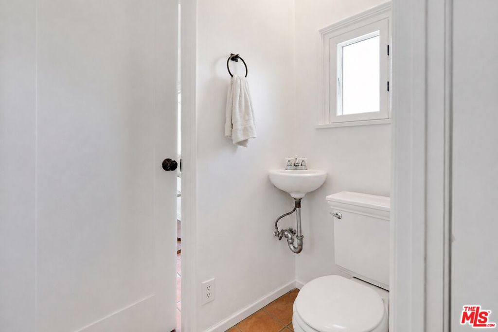 main property photo 62