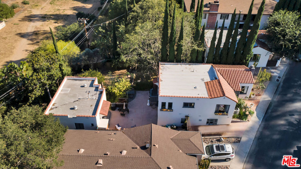 main property photo 67