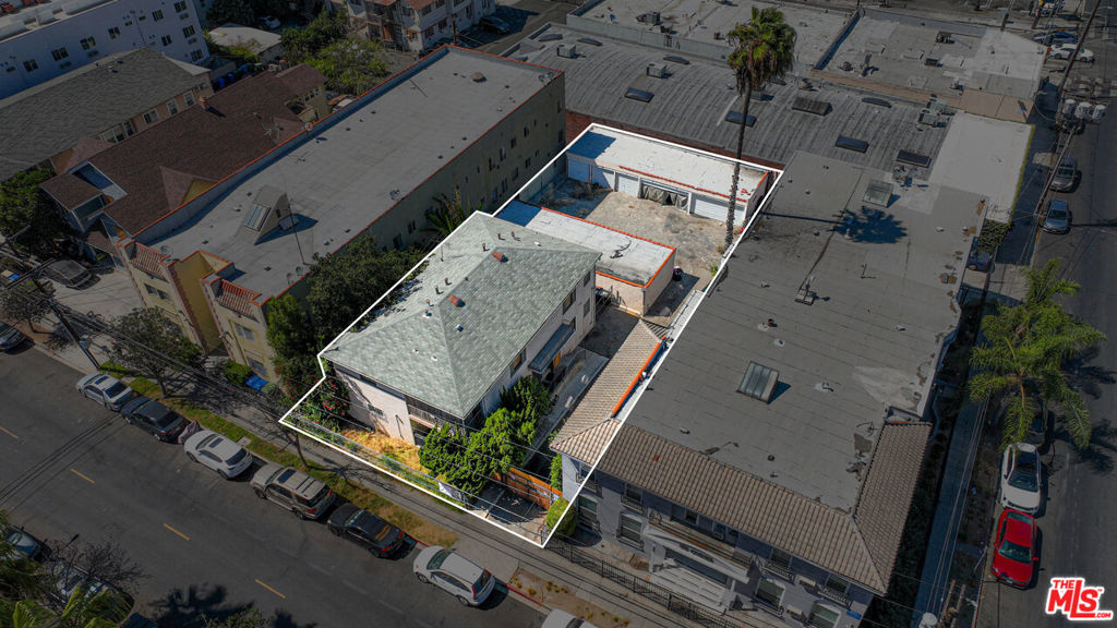 main property photo 11