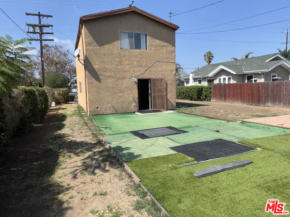 main property photo 14