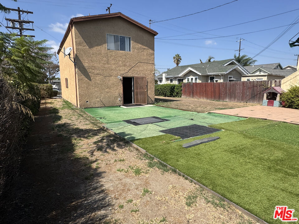 main property photo 18