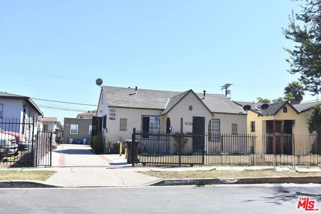main property photo 19