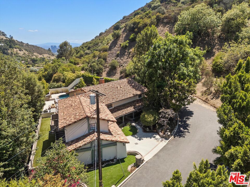 main property photo 63