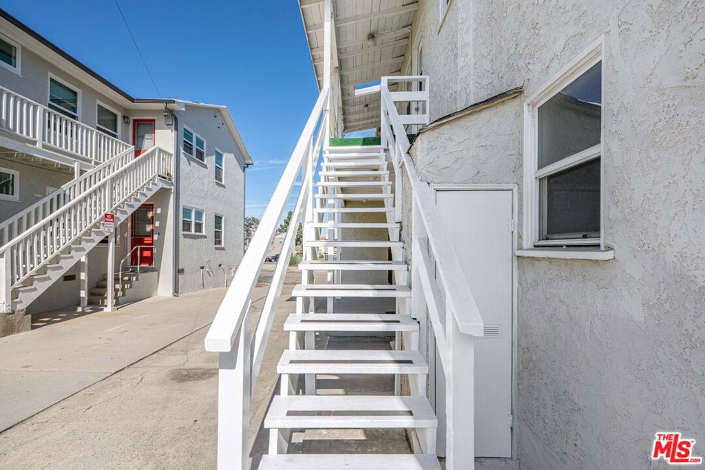 main property photo 54