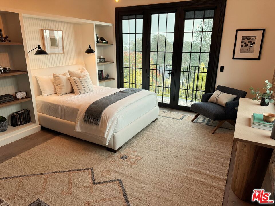 main property photo 24