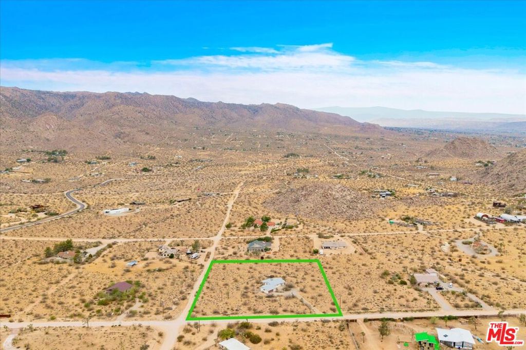 main property photo 39