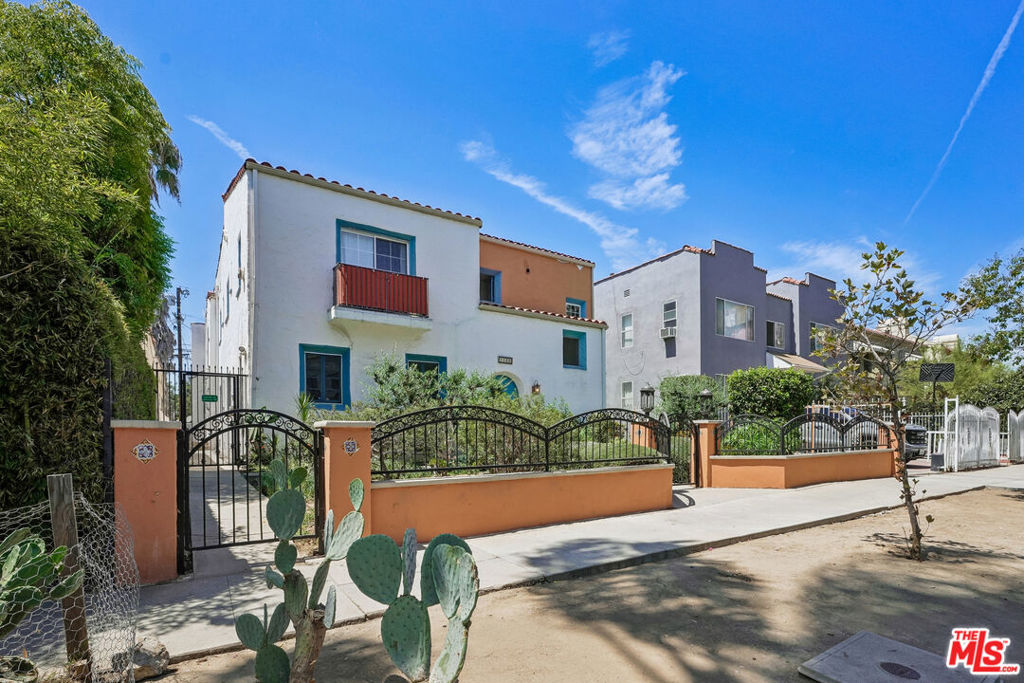 main property photo 5
