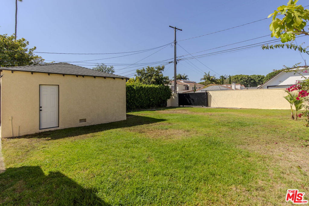 main property photo 26