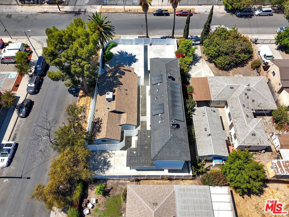 main property photo 65