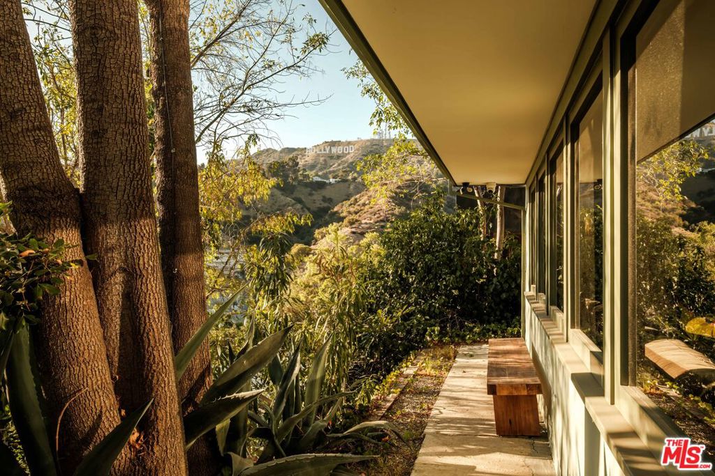 main property photo 48