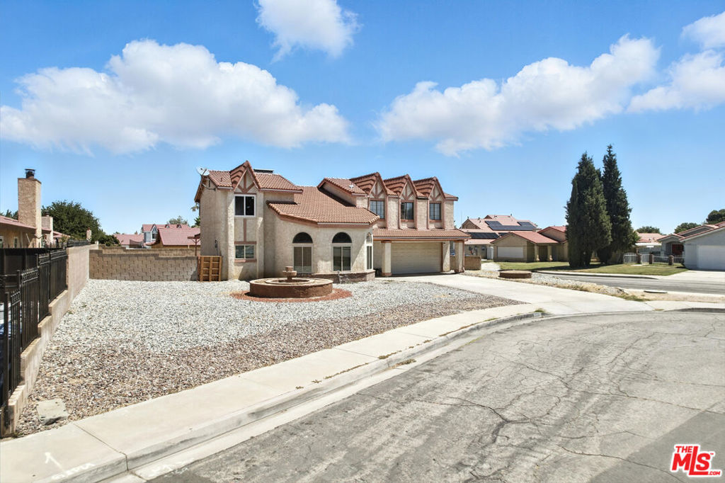 main property photo 2