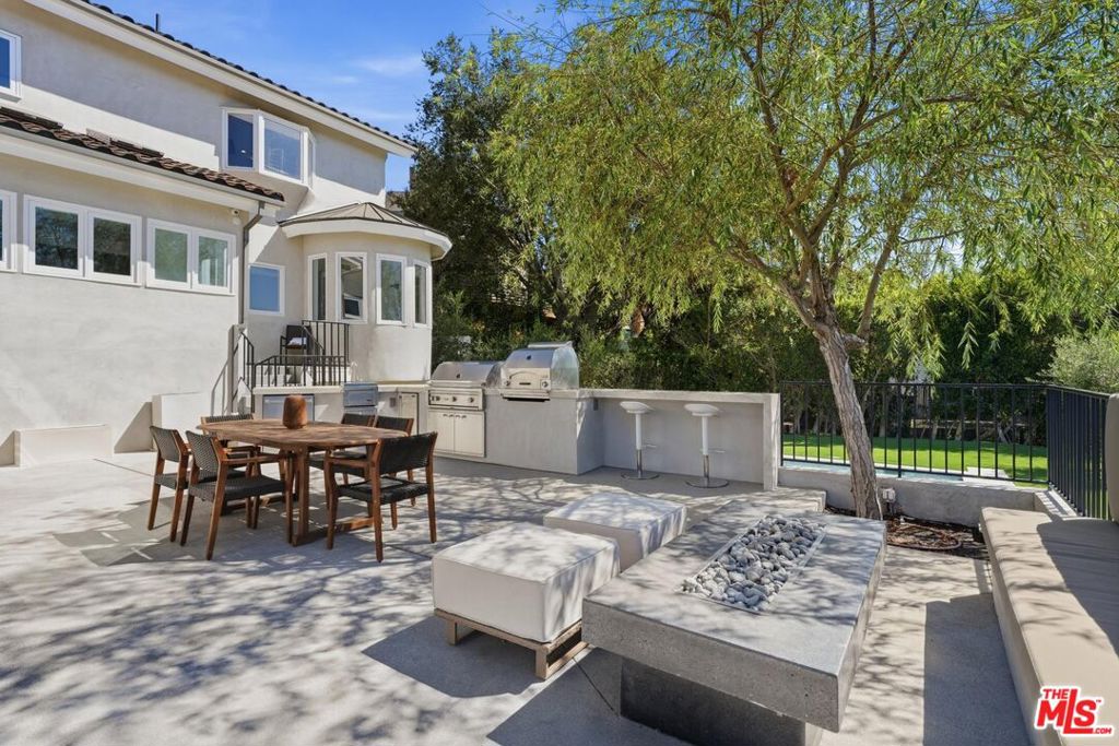 main property photo 57