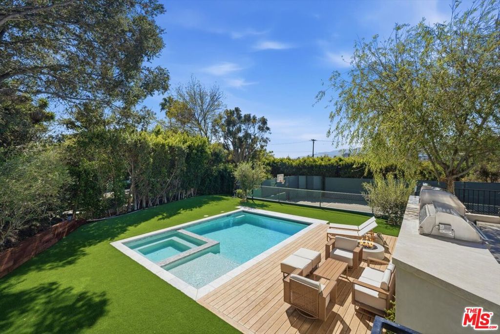 main property photo 61