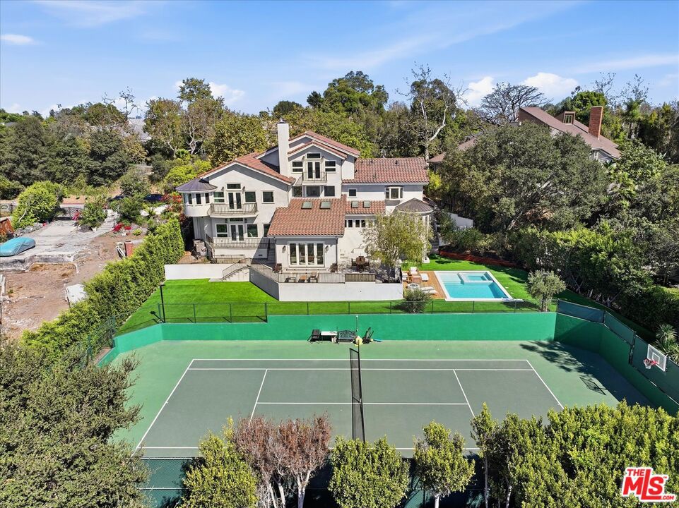 main property photo 66