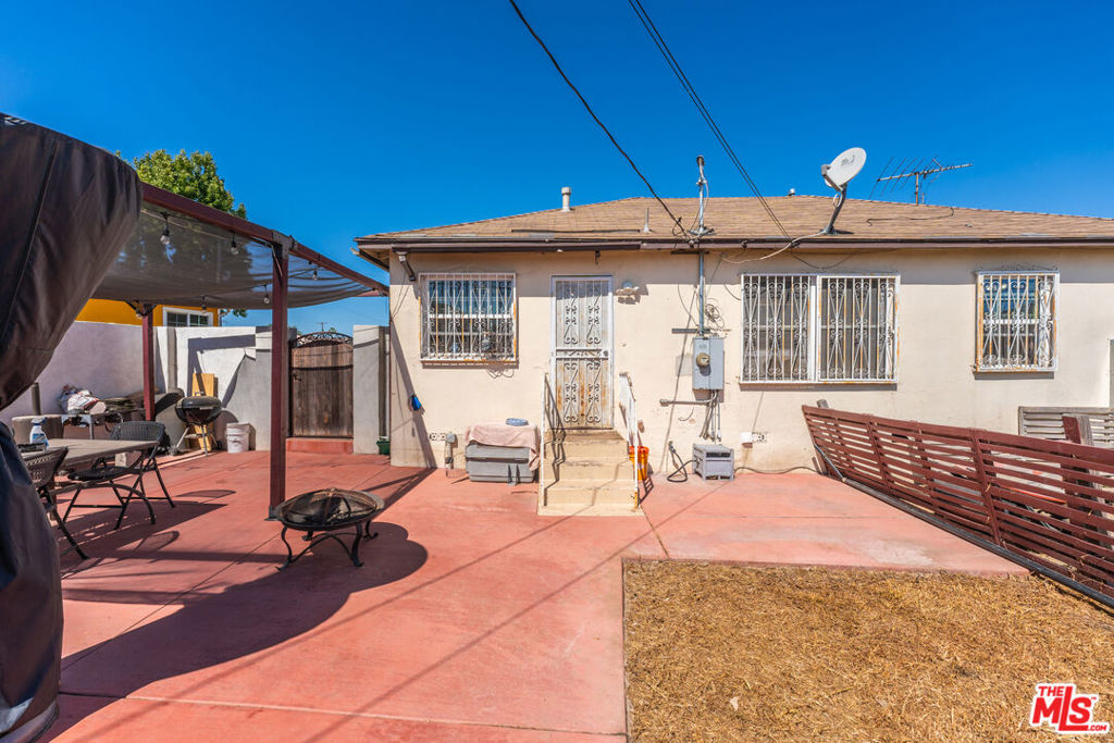 main property photo 21