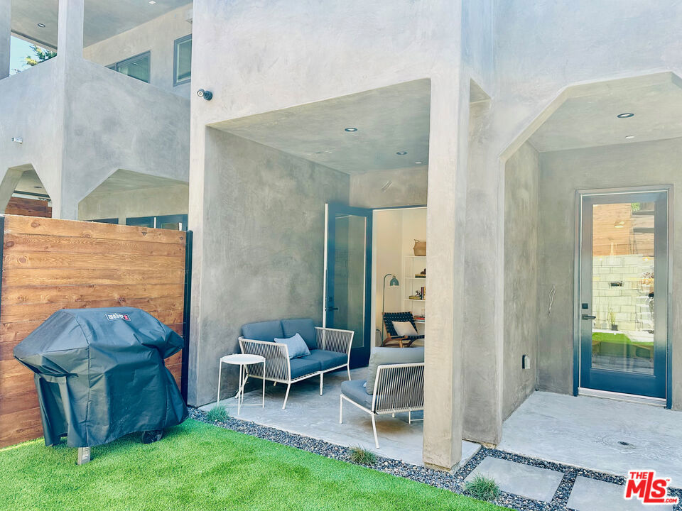 main property photo 60