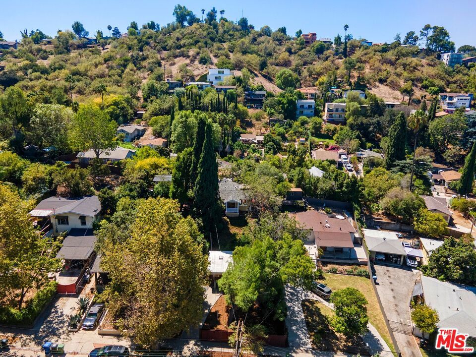 main property photo 53